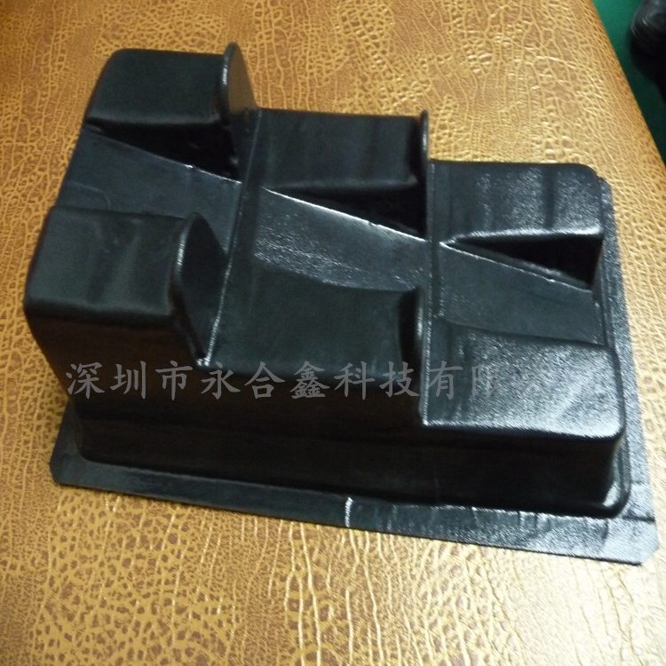 厚片吸塑和薄片吸塑字養護